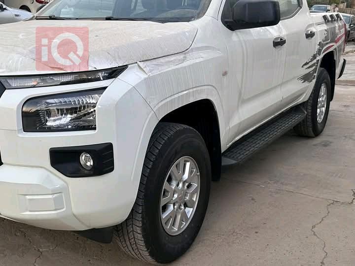 میتسوبیشی L200